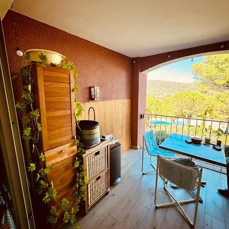 Cap Esterel Magnifique F2 42m2 Vue Sur La Et La Piscine Réf K1 203 Сasa de vacaciones